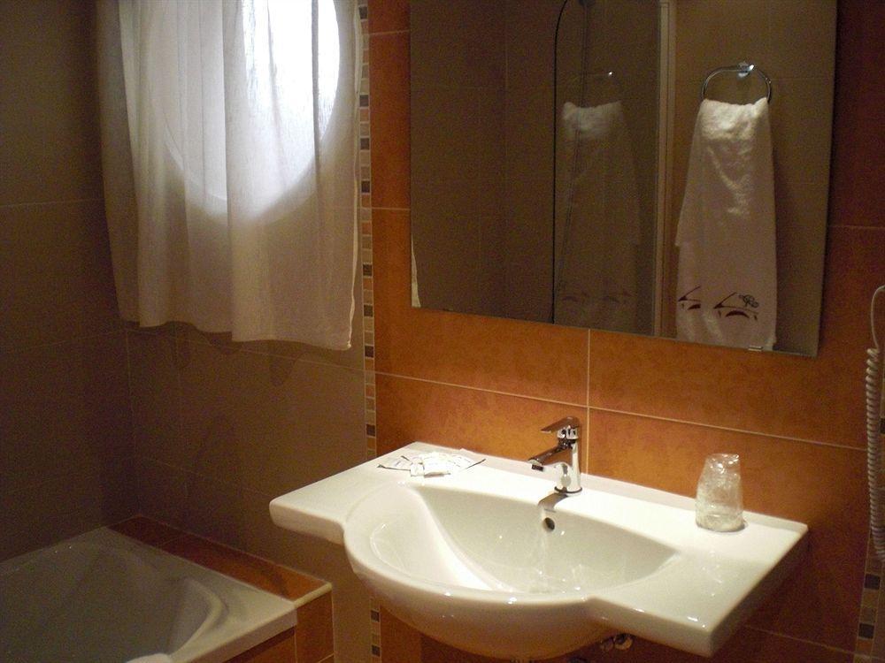 Ciudad Del Renacimiento Hotel Baeza Ngoại thất bức ảnh