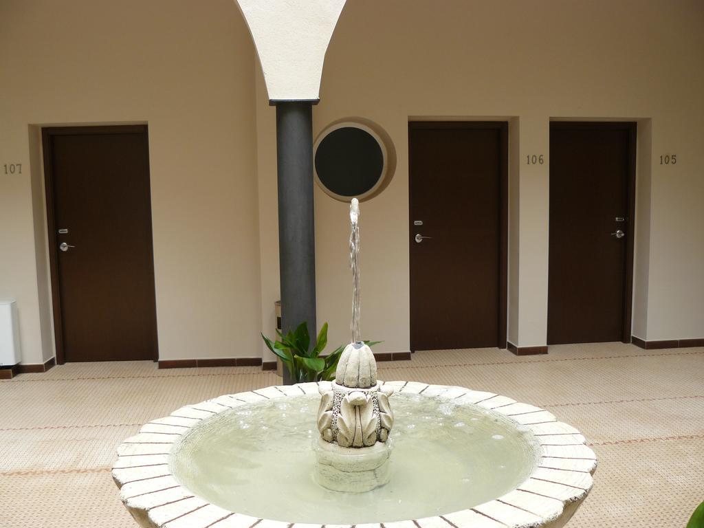 Ciudad Del Renacimiento Hotel Baeza Ngoại thất bức ảnh